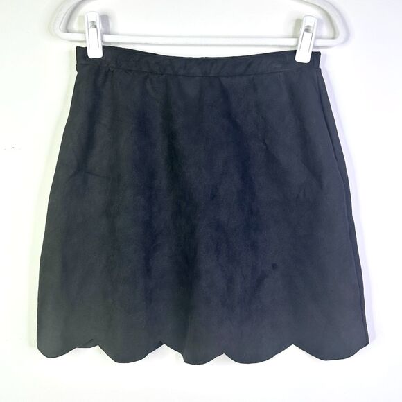 The Vanity Room Skirt Women L Black Mini Scallop Hem Faux Suede Preppy Twee Boho - Picture 1 of 8